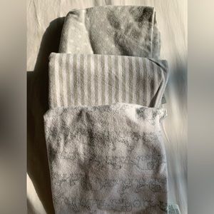 Newborn swaddle blankets